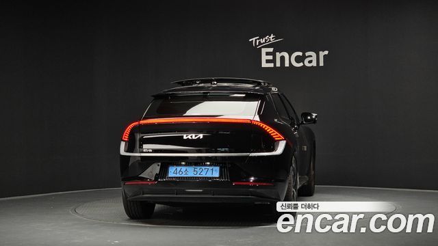 Kia EV6 Long Range Earth 2023 — фото 4