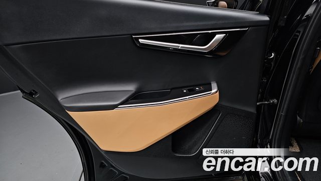 Kia EV6 Long Range Earth 2023 — фото 25