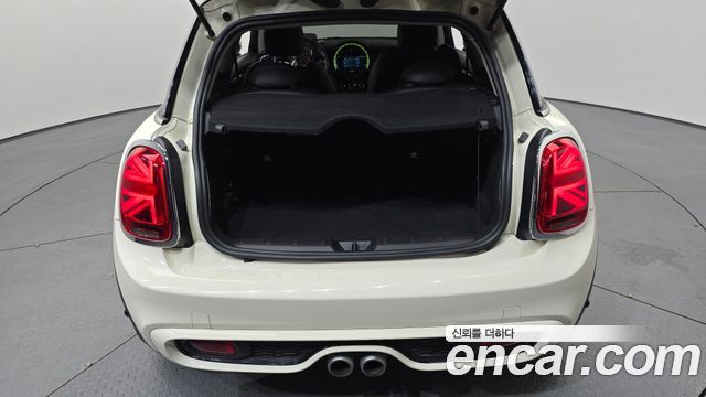 MINI Cooper S HIGH 3rd 2020 — фото 17