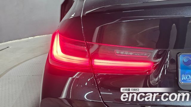 BMW M3 (G80) M3 Sedan Competition M xDrive 2025 — фото 23