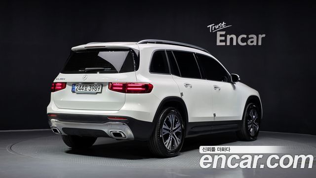 Mercedes-Benz GLB-Class (X247) GLB200 d 2024 — фото 2