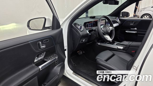 Mercedes-Benz GLB-Class (X247) GLB200 d 2024 — фото 10
