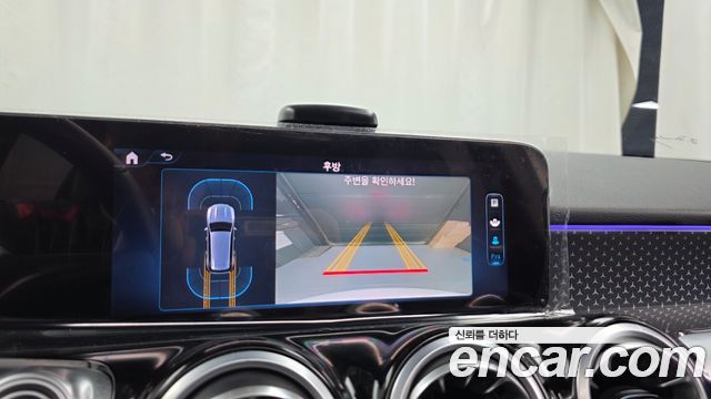 Mercedes-Benz GLB-Class (X247) GLB200 d 2024 — фото 15