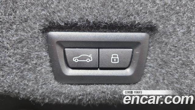 BMW 5 Series (G60) 530i xDrive M Sport Pro Special Edition 2026 — фото 18