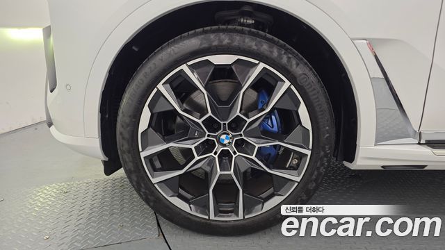 BMW X7 (G07) xDrive 40d M Sport 6STR 2025 — фото 5
