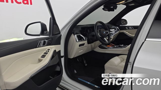 BMW X7 (G07) xDrive 40d M Sport 6STR 2025 — фото 10