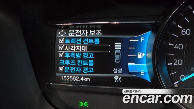 Ford Explorer 2.3 Limited 4WD 5th 2018 — фото 17