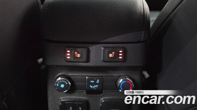 Ford Explorer 2.3 Limited 4WD 5th 2018 — фото 19