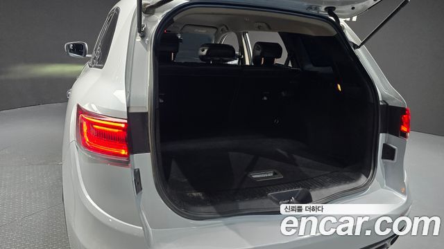 Renault Korea QM6 2.0 dCi Premiere 4WD 2021 — фото 22