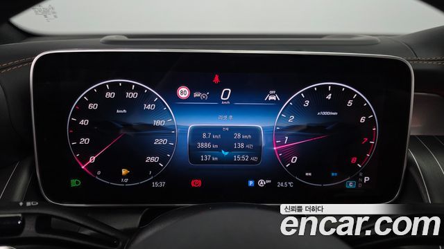 Mercedes-Benz GLC-Class (X254) GLC300 4MATIC Coupe 2025 — фото 8