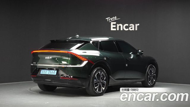 Kia EV6 Long Range Earth 2023 — фото 2
