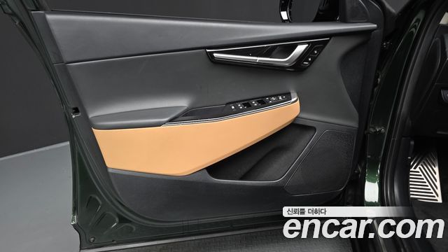 Kia EV6 Long Range Earth 2023 — фото 24