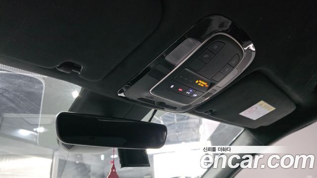 Hyundai Santa Fe Diesel 2.2 2WD Calligraphy 2021 — фото 18