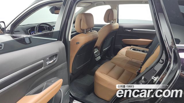 Renault Korea QM6 2.0 LPe RE Signature 2WD 2023 — фото 12