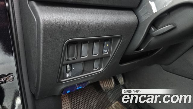 Renault Korea QM6 2.0 LPe RE Signature 2WD 2023 — фото 16