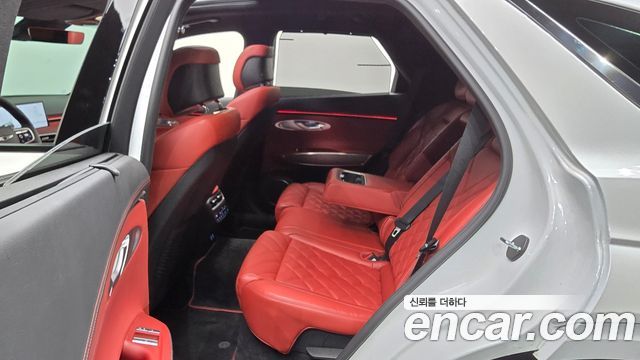 Genesis GV70 2.5T Gasoline AWD 2025 — фото 16
