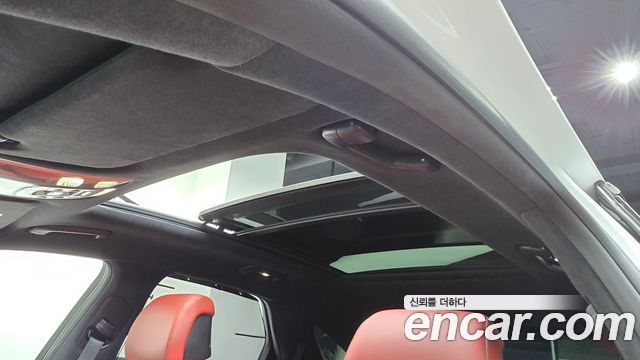 Genesis GV70 2.5T Gasoline AWD 2025 — фото 23