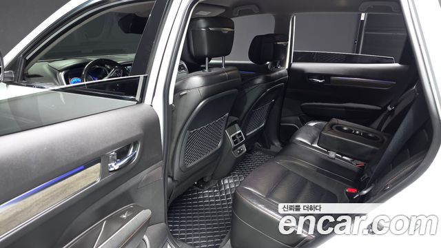 Renault Korea QM6 2.0 GDe PREMIERE 2WD 2023 — фото 11
