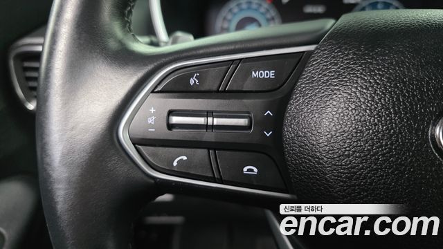 Hyundai Santa Fe Gasoline 2.5T 2WD Prestige 2021 — фото 16