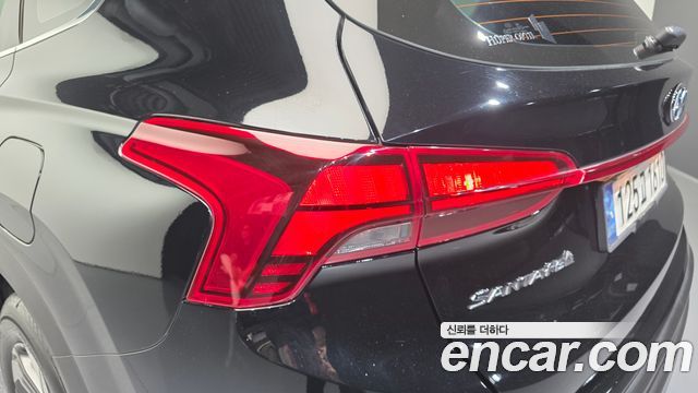 Hyundai Santa Fe Gasoline 2.5T 2WD Prestige 2021 — фото 23