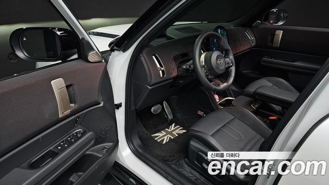 MINI Cooper S Countryman (III) ALL4 JCW 2025 — фото 10