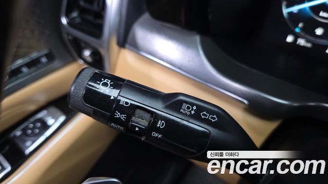 Kia Sorento (IV) Gasoline 2.5T 2WD Noblesse 2022 — фото 28
