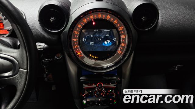 MINI Cooper D Countryman SE 1st 2013 — фото 14