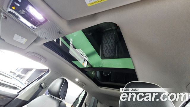 Volkswagen Atlas 2.0 TSI R-LINE 7-Seater 2025 — фото 18