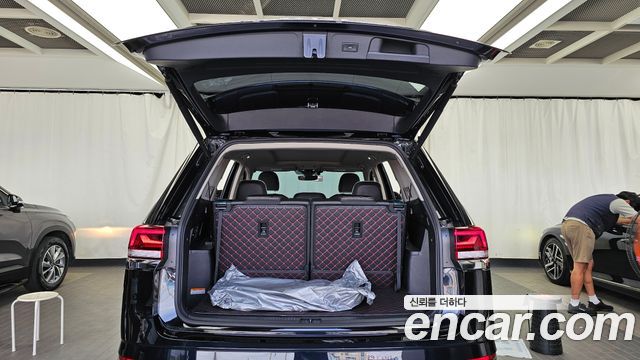 Volkswagen Atlas 2.0 TSI R-LINE 7-Seater 2025 — фото 20
