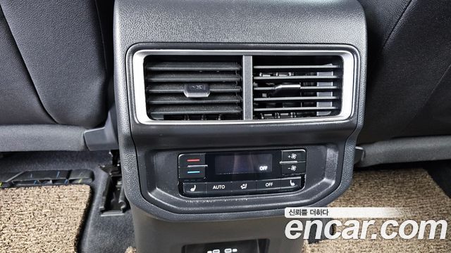 Volkswagen Atlas 2.0 TSI R-LINE 7-Seater 2025 — фото 33