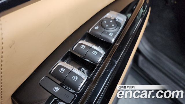 Kia Carnival (IV) Diesel 9-Seater Signature 2023 — фото 30