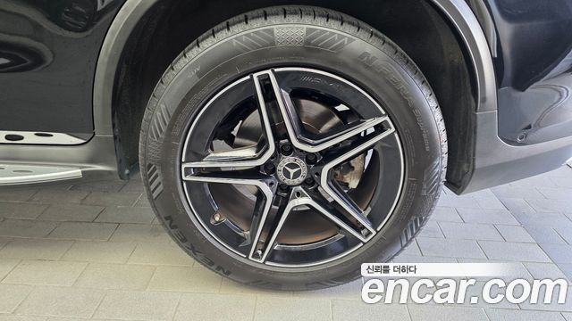 Mercedes-Benz GLC-Class (X253) GLC300 4MATIC 2022 — фото 27