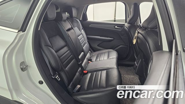 Renault Korea XM3 1.3 TCe RE Signature 2022 — фото 11