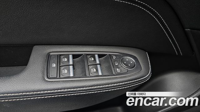 Renault Korea XM3 1.3 TCe RE Signature 2022 — фото 30
