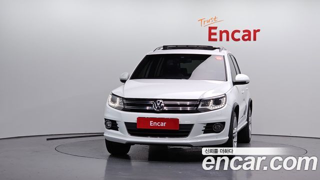 Volkswagen Tiguan 2.0 TDI R-Line 5N 2014 — фото 3