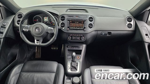 Volkswagen Tiguan 2.0 TDI R-Line 5N 2014 — фото 7