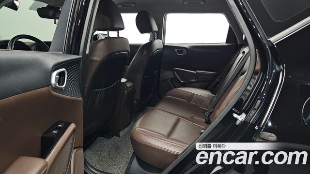 Kia Soul Booster 1.6 T-GDI Noblesse Special 2021 — фото 26