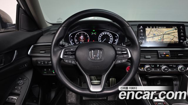 Honda Accord (X) 2.0 Turbo Sport 2018 — фото 14