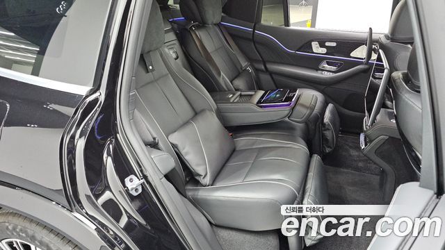 Mercedes-Benz GLS-Class (X167) Maybach GLS600 4MATIC 2023 — фото 15
