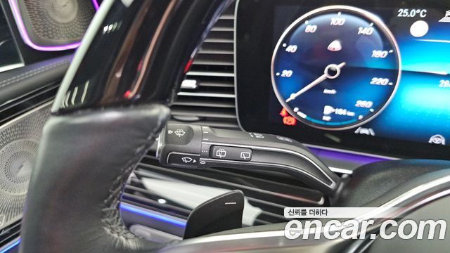 Mercedes-Benz GLS-Class (X167) Maybach GLS600 4MATIC 2023 — фото 39