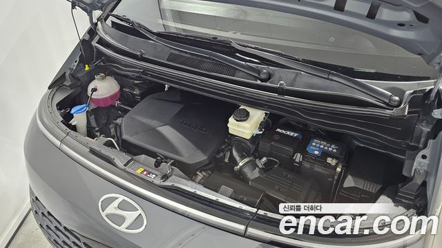 Hyundai Staria Tourer 11-Seater Modern 2022 — фото 6