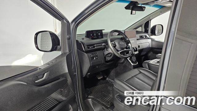 Hyundai Staria Tourer 11-Seater Modern 2022 — фото 10