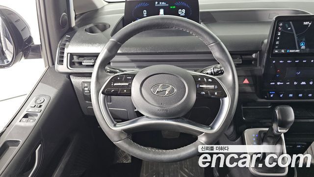Hyundai Staria Tourer 11-Seater Modern 2022 — фото 13