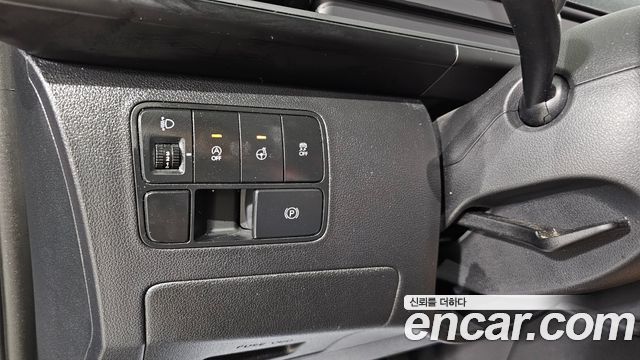 Hyundai Staria Tourer 11-Seater Modern 2022 — фото 14