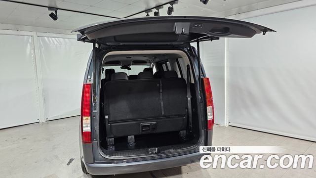 Hyundai Staria Tourer 11-Seater Modern 2022 — фото 20