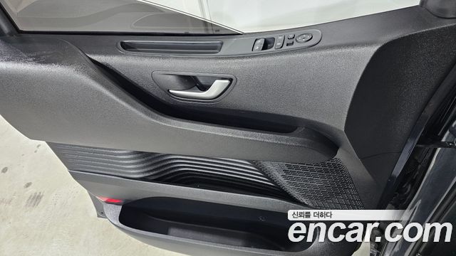 Hyundai Staria Tourer 11-Seater Modern 2022 — фото 24
