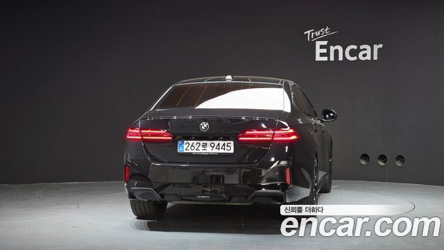 BMW 5 Series (G60) 530i xDrive M Sport Pro Special Edition 2026 — фото 4
