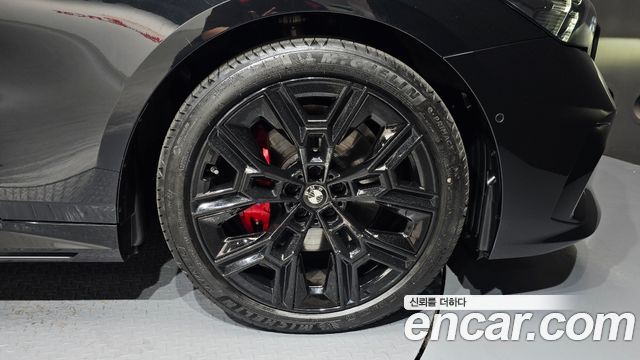 BMW 5 Series (G60) 530i xDrive M Sport Pro Special Edition 2026 — фото 21