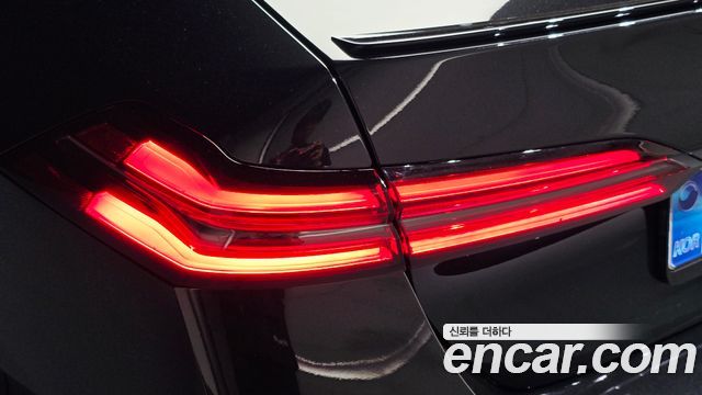 BMW 5 Series (G60) 530i xDrive M Sport Pro Special Edition 2026 — фото 23