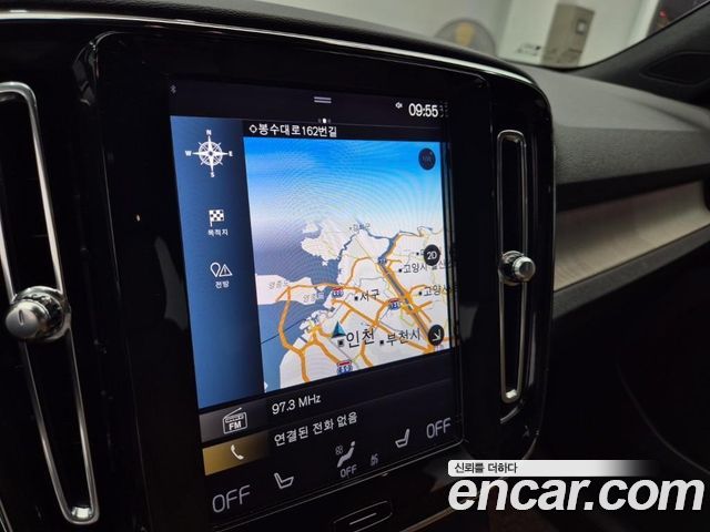 Volvo XC40 T4 Inscription 2020 — фото 18